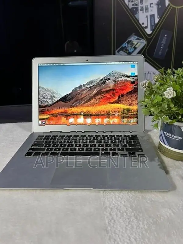 Apple MacBook Air