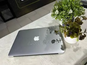 Apple MacBook Air