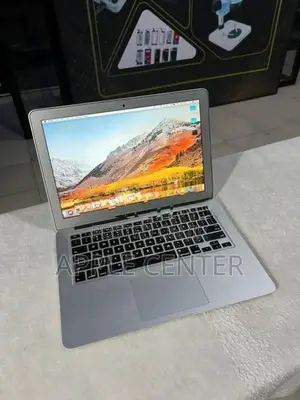 Apple Macbook Air