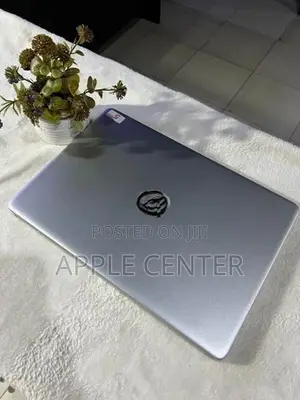 HP Laptop 14S