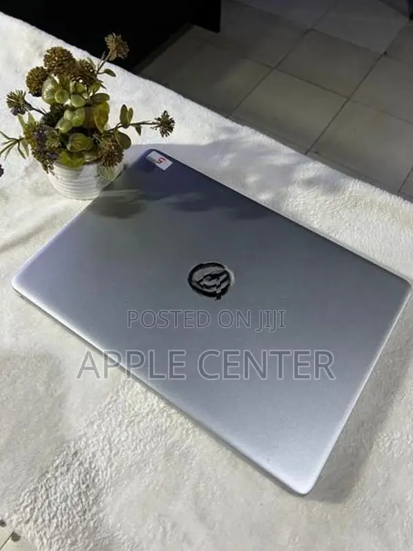 HP Laptop 14S