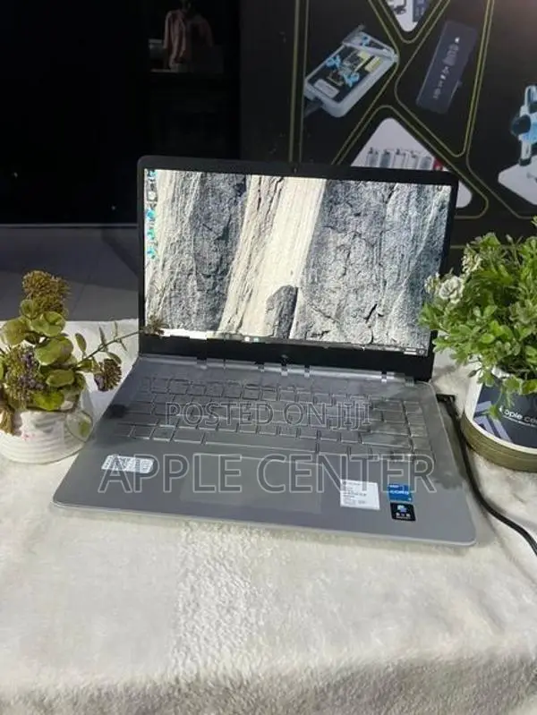 HP Laptop 14S