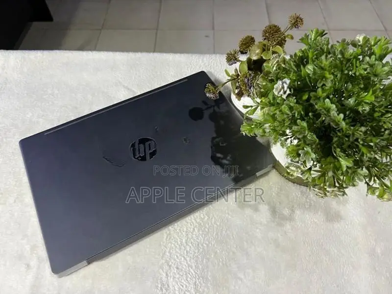 HP Pavilion 14