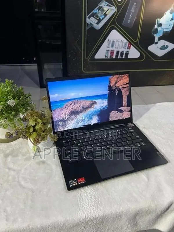 Lenovo Ryzen Laptop