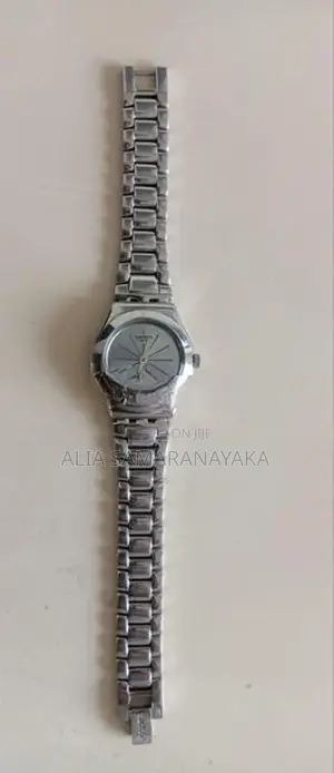 Swatch Watch - Ladies / Small Wrist