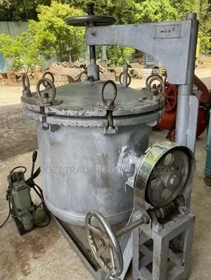 STEEL TANK (INDUSTRIAL) / ස්ටීල් ටැංකිය (කාර්මික)
