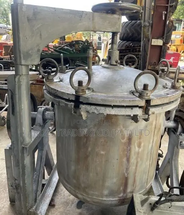 STEEL TANK (INDUSTRIAL) / ස්ටීල් ටැංකිය (කාර්මික)