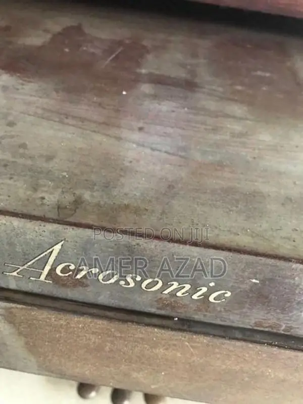 Antique Piano