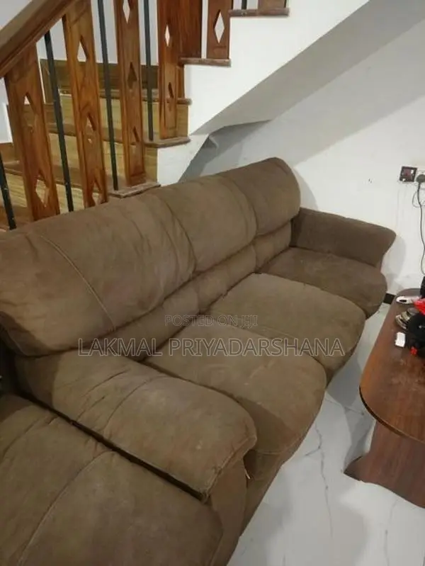 Damro 3, 2, 1 Sofa Set