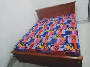 6 by (King Size Z0 Box Bed with Double Layer Mattress (E-7)
