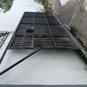 Sliding Gate