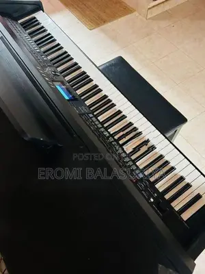 Yamaha Claviniva