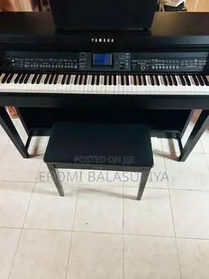Yamaha Claviniva