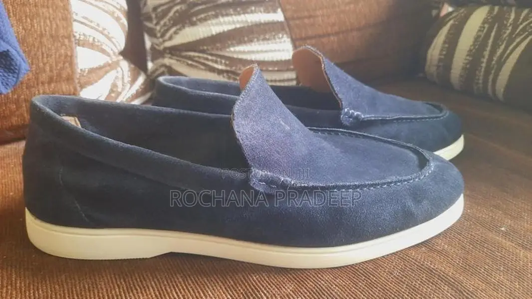 Massimo Dutti Strap Loafer