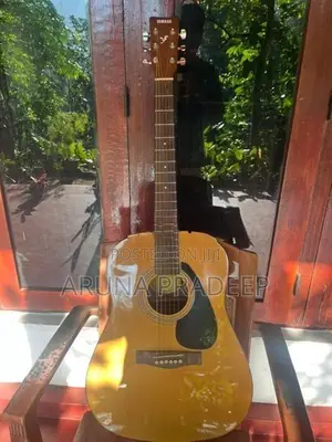 Yamaha Guitar