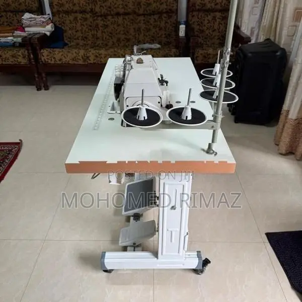 5 Thread Overlock Machine