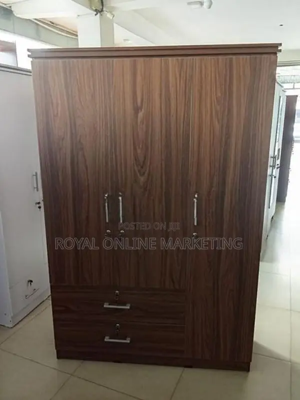 3 Door Cupboard (K-37)