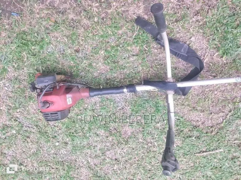 Grass Cutter Machine