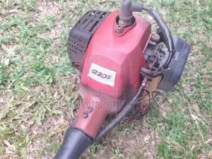 Grass Cutter Machine