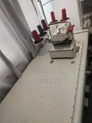 Meirhen 5 Thread Overlock Machine