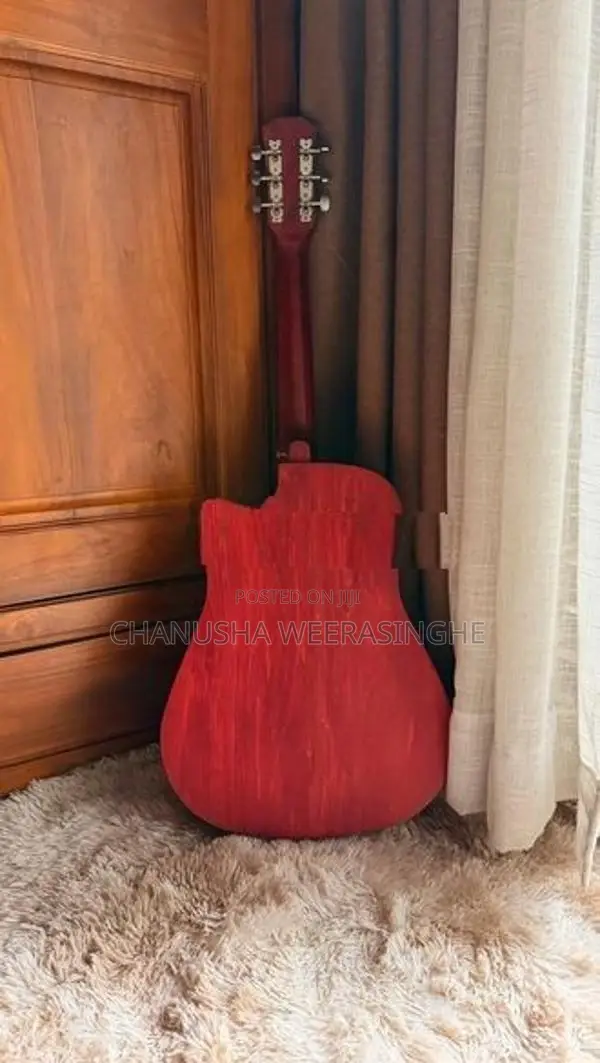 Guitar Acoustic