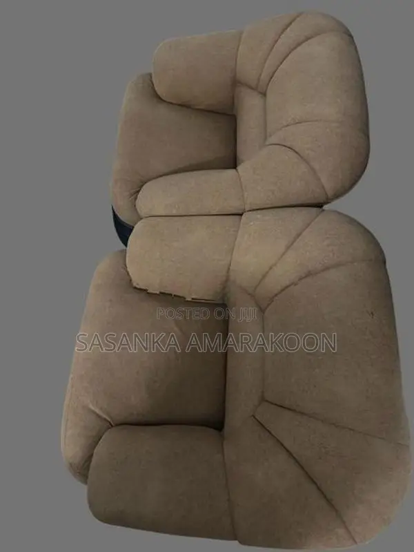 Damro Sofa Set