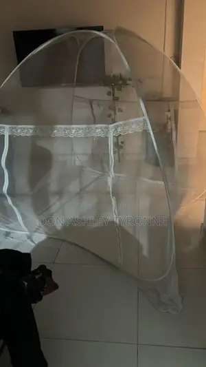 Used Foldable Bed Mosquito Net