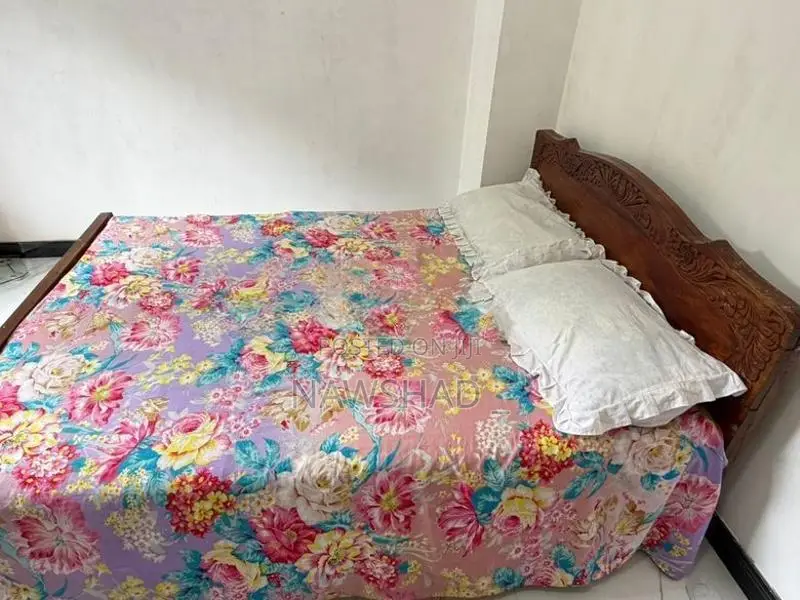 Teak Wood Bed