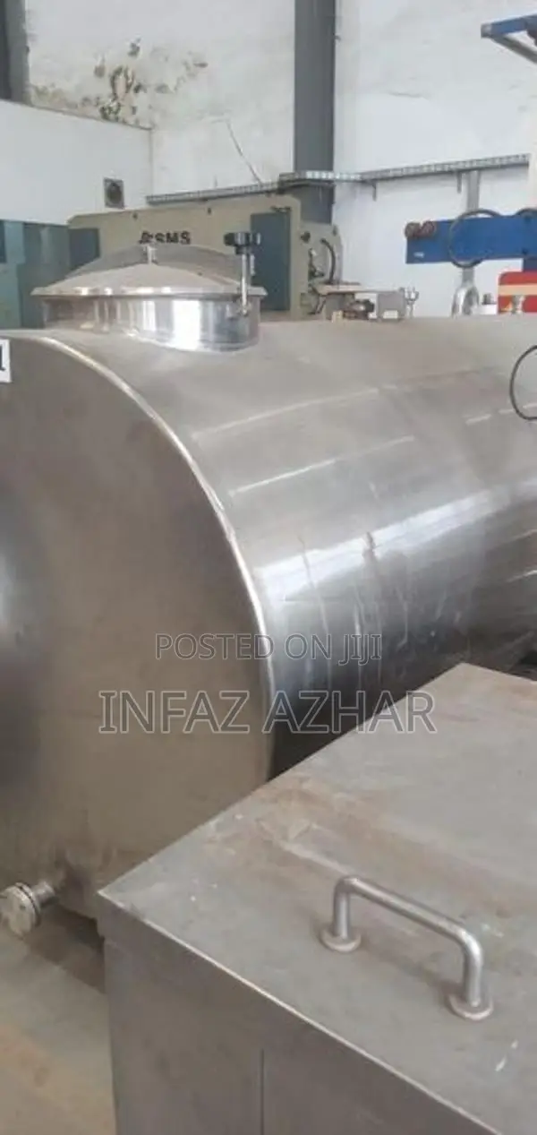Brand New Stainless Steel 2000 Liter Tank For Dairy Production