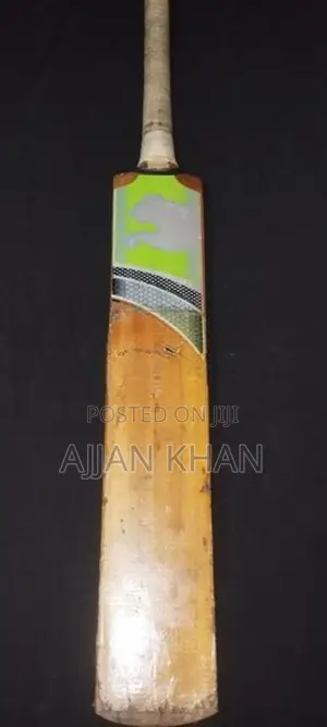 Puma Ballistic Gilchrist Leather Bat