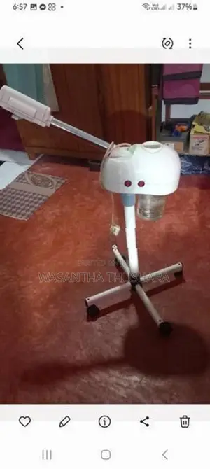 Facial Streamer Machine