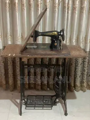 Singer Sewing Machine