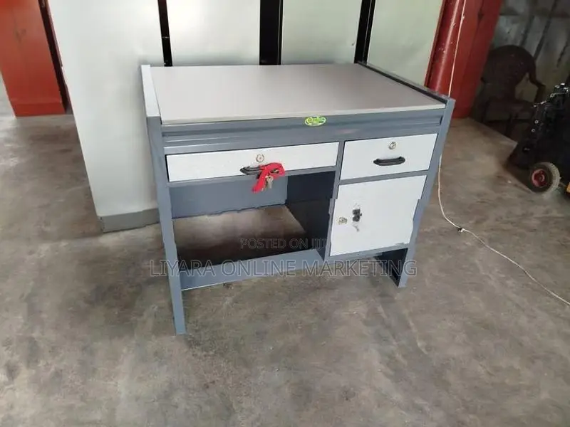 New Large Steel Table