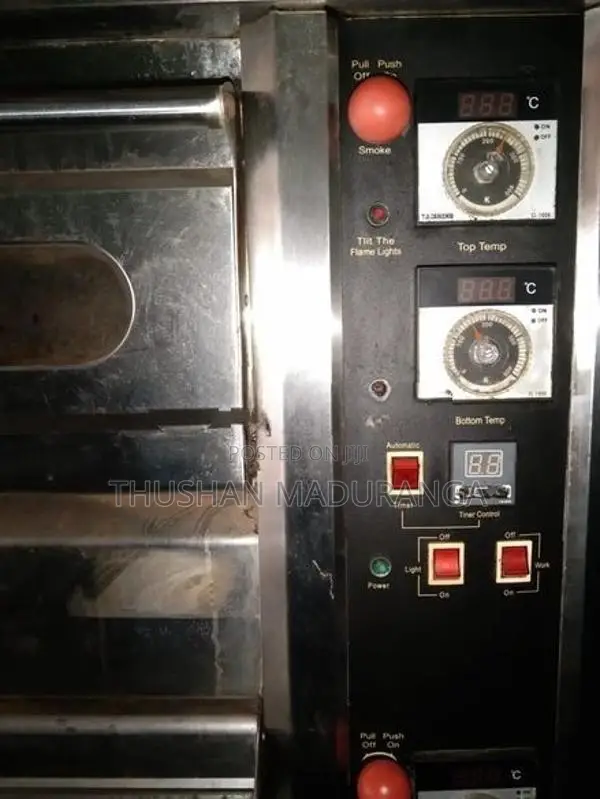 Industrial Gas Oven 3 Deck 9 Trays