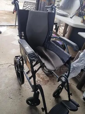 Easily Handle foldable wheel Chair