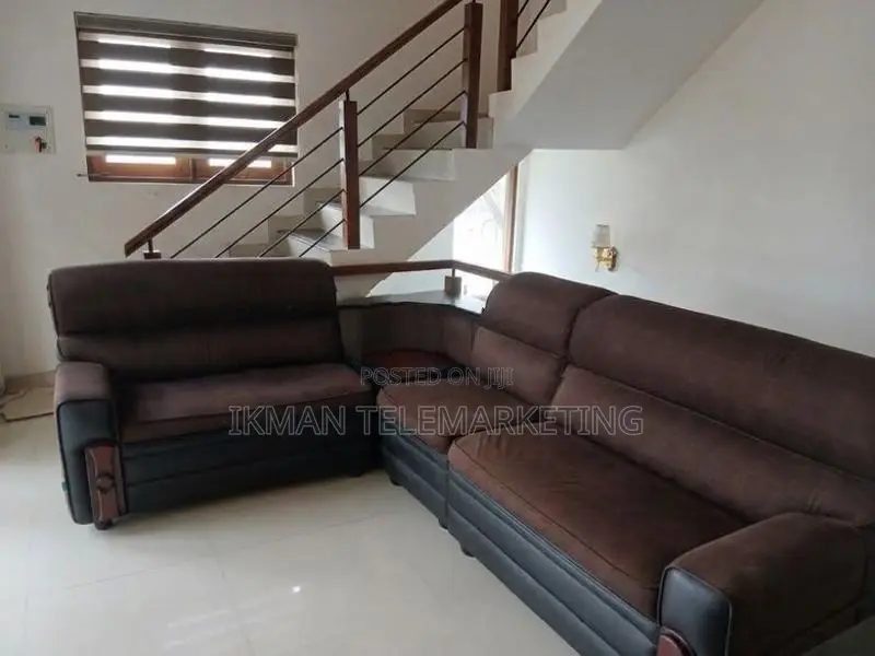 Damro L-Shape Sofa Set