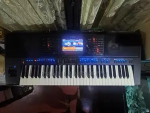 Yamaha PSR SX 900