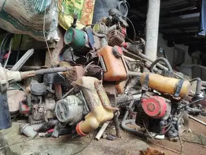 තණකොළ කපන යන්ත්‍ර - ජපන්