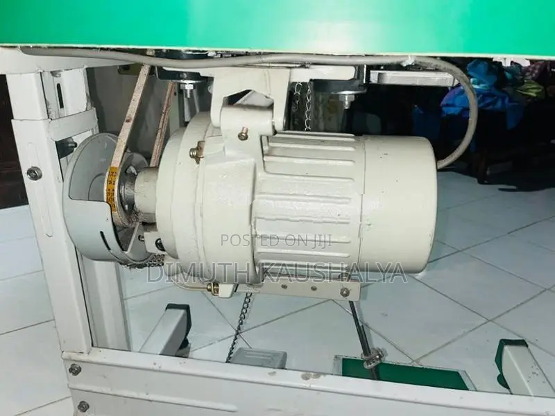 Zoje 5 Threads Overlock Machine