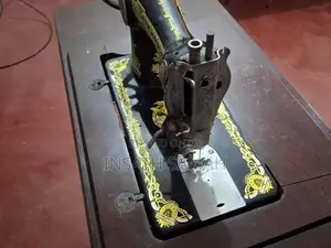 Singer Sewing Machine