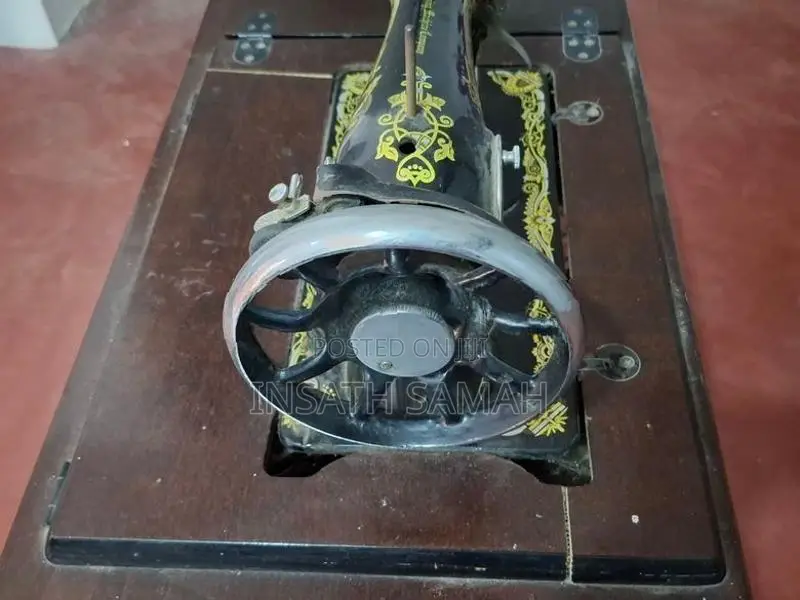 Singer Sewing Machine