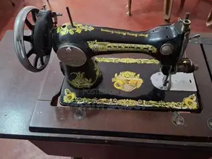 Singer Sewing Machine