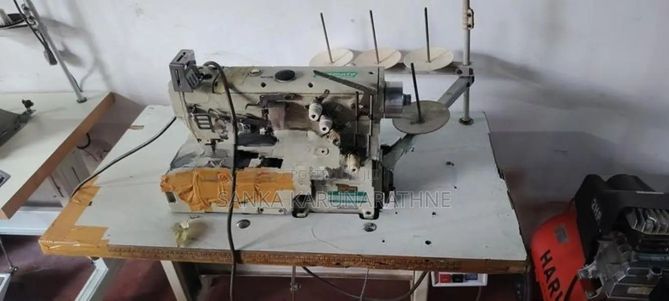 Flatlock Machine