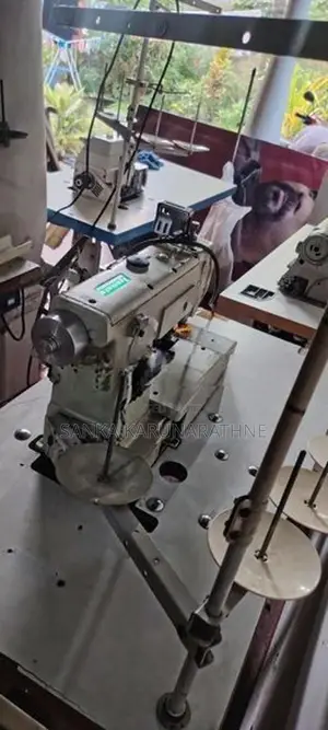 Flatlock Machine