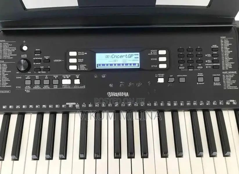 Yamaha Keyboard