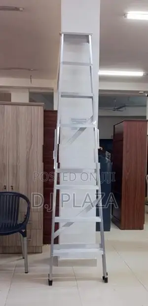 8FT LADDER