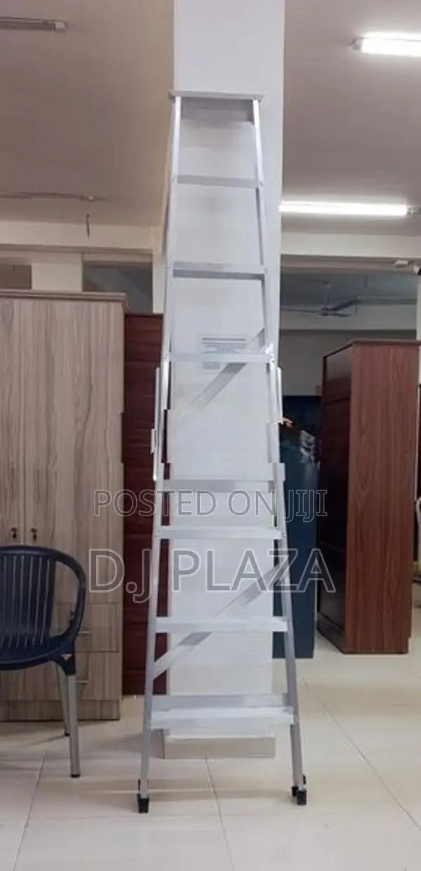 8FT LADDER