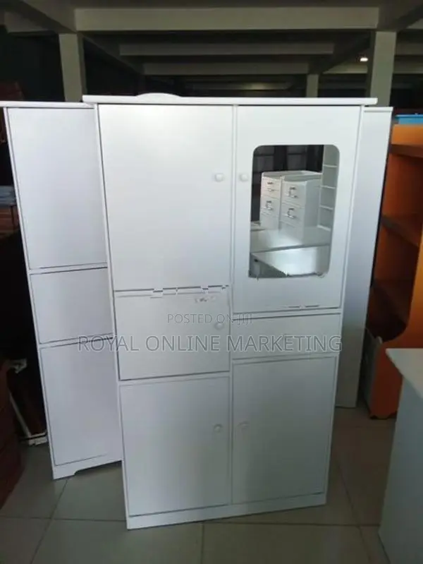 baby cupboard (A-10)