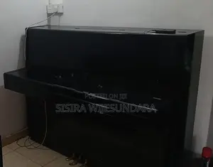 Yamaha Piano