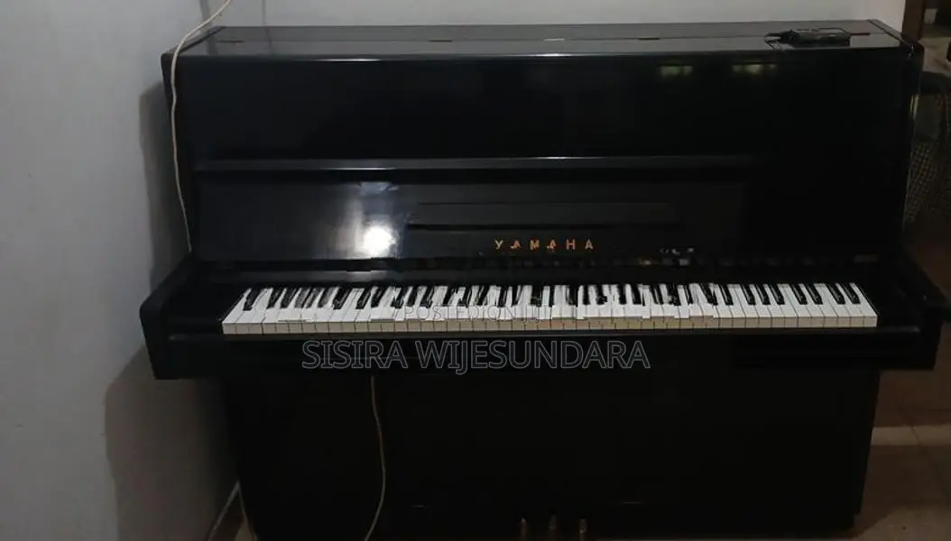 Yamaha Piano